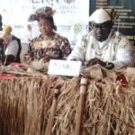 CAMEROUN ://  MINDEF-Joseph BETI ASSOMO honore trois cadres de la coopération militaire française!